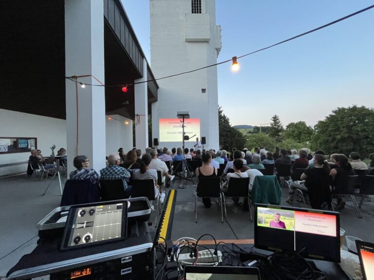 Open Air Kino am Kirchturm Aedermannsdorf 2025 - Kulturkommission Aedermannsdorf